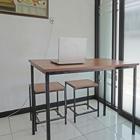 Oyo 91762 Green Home Stay Syariah Purwakarta Bagian luar foto