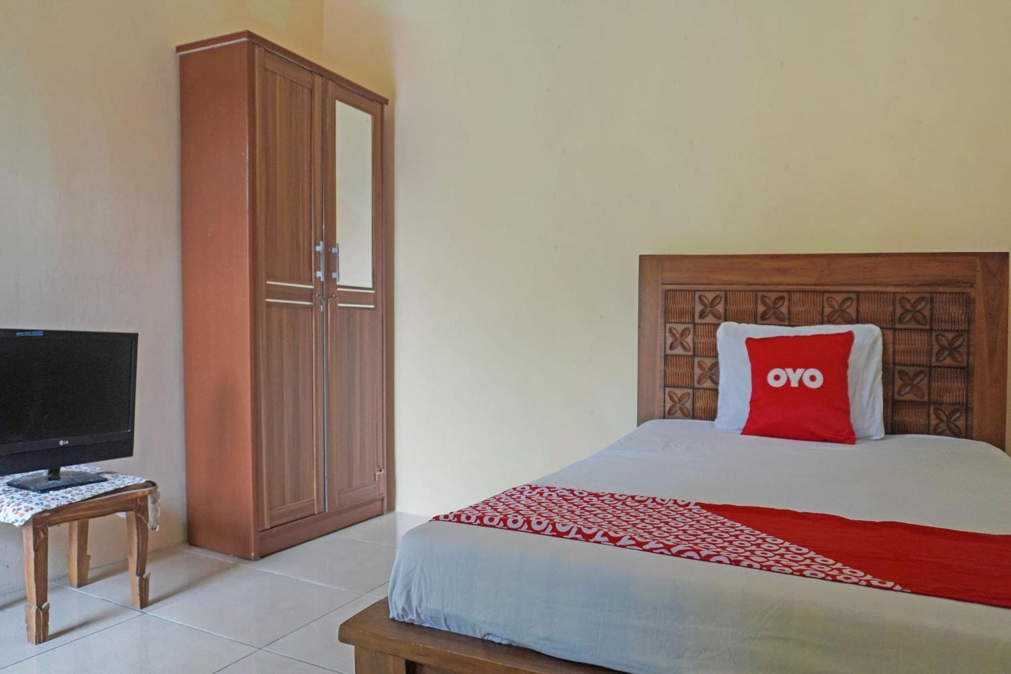 Oyo 91762 Green Home Stay Syariah Purwakarta Bagian luar foto