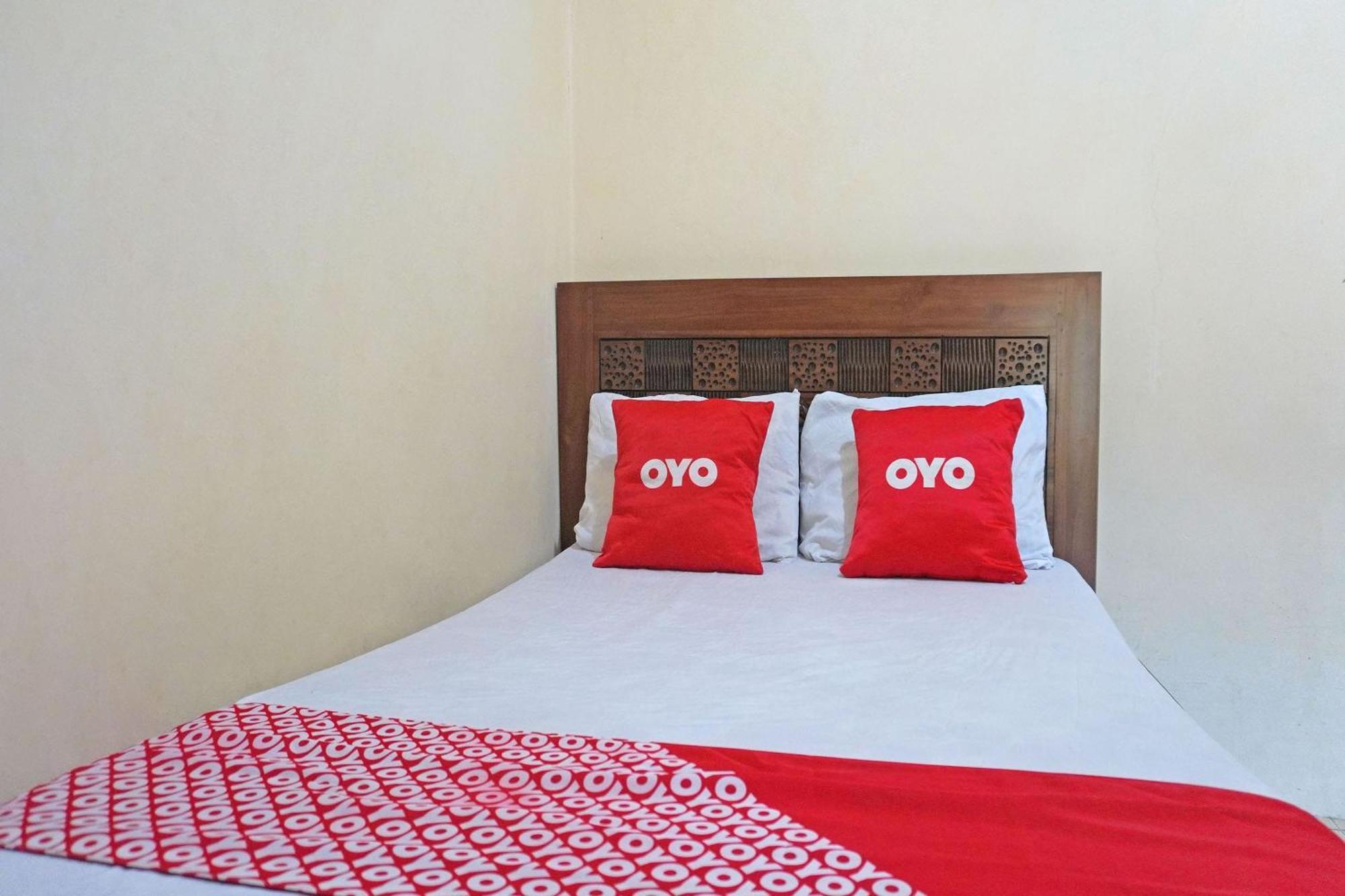 Oyo 91762 Green Home Stay Syariah Purwakarta Bagian luar foto